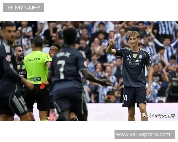 半场战报:赫罗纳0-1莱万特,埃永建功