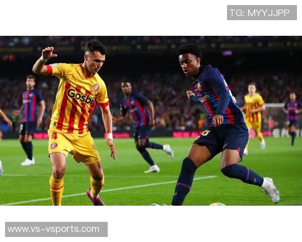 阿斯：因现在蒙锥克比赛日收入更高，巴萨不急于回归诺坎普